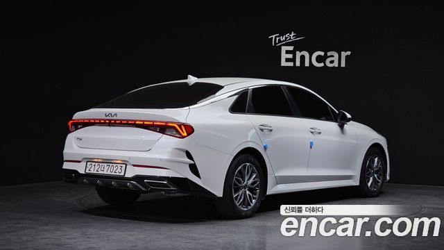 Kia K5 (III) 2.0 Noblesse 2022 — фото 2