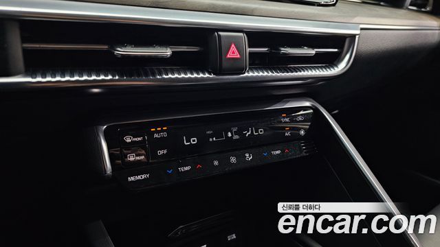 Kia K5 (III) 2.0 Noblesse 2022 — фото 19
