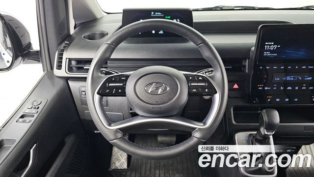 Hyundai Staria Tourer 11-Seater Modern 2023 — фото 14