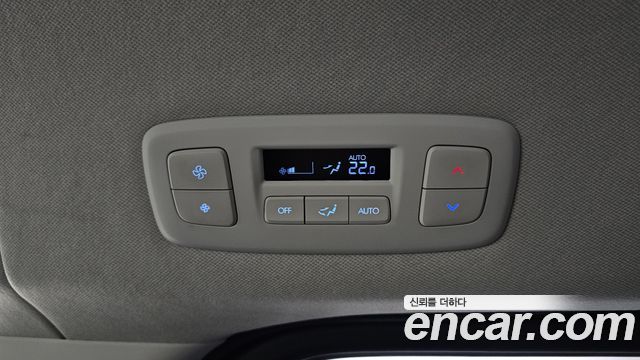 Hyundai Staria Tourer 11-Seater Modern 2023 — фото 18