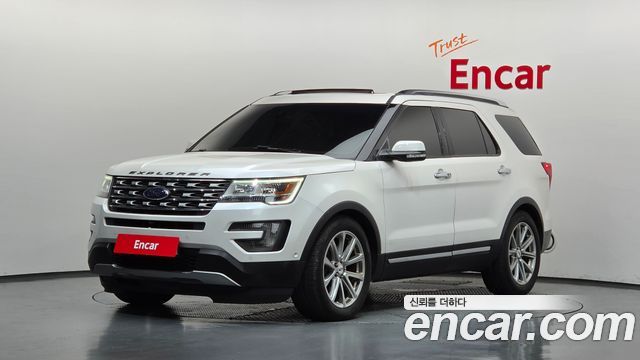 Ford Explorer 2.3 Limited 4WD 5th