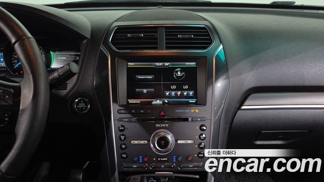 Ford Explorer 2.3 Limited 4WD 5th 2016 — фото 12