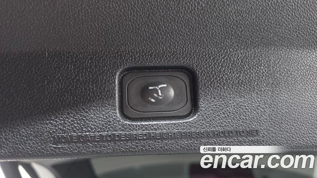 Ford Explorer 2.3 Limited 4WD 5th 2016 — фото 15