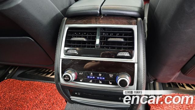 BMW 7 Series (G11) 740Li xDrive 2016 — фото 19