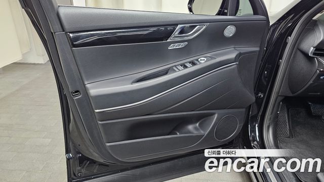 Genesis GV80 3.0 Diesel AWD 2023 — фото 24
