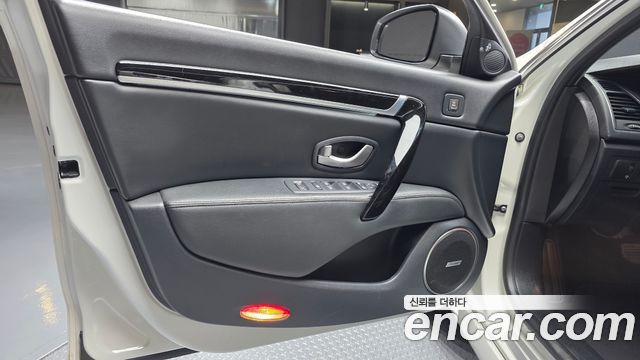 Renault Korea SM7 Nova 3.5 V6 2017 — фото 24