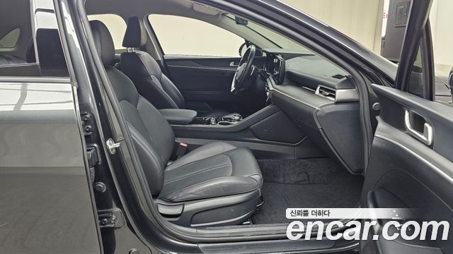 Kia K5 (III) 2.0 LPI(Renter car) Trandy 2023 — фото 26