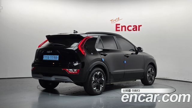 Kia Niro EV Air 2024 — фото 2