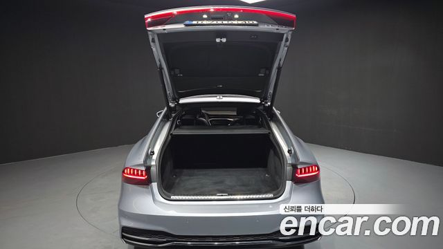 Audi A7 (4K) 55 TFSI Quattro Premium 2021 — фото 20