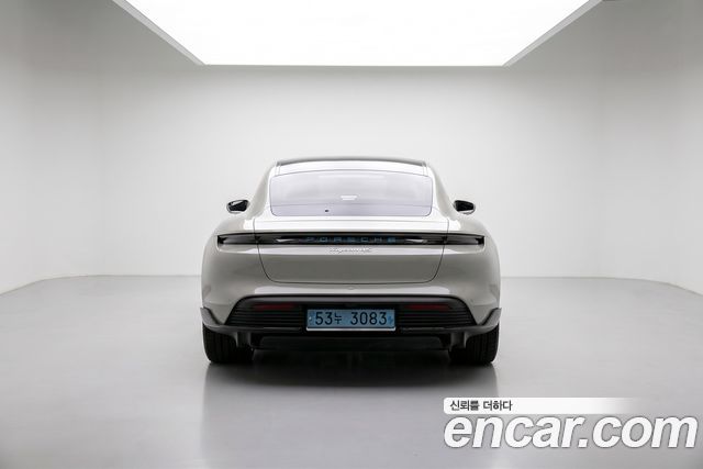 Porsche Taycan 4S 2021 — фото 7