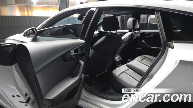 Audi A5 (F5) 35 TDI Quattro Premium Sportback 2021 — фото 26