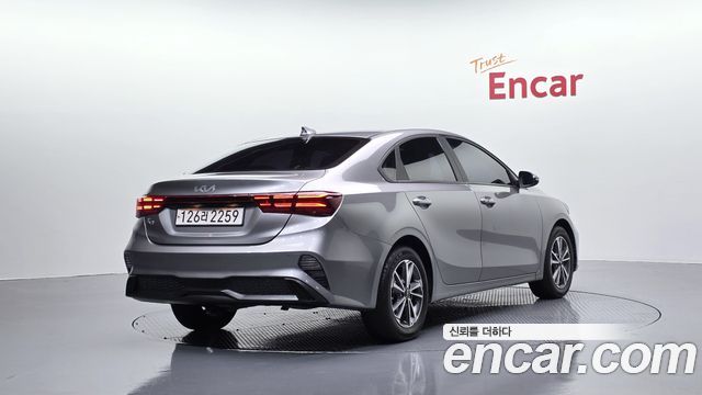 Kia K3 (II) 1.6 Prestige 2023 — фото 2