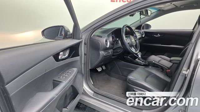 Kia K3 (II) 1.6 Prestige 2023 — фото 10