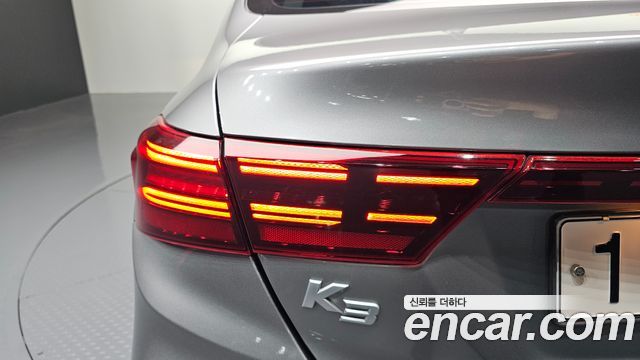 Kia K3 (II) 1.6 Prestige 2023 — фото 23