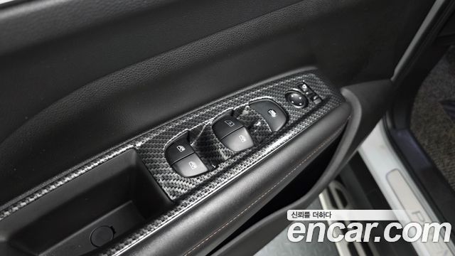 Renault Korea QM6 2.0 GDe PREMIERE 2WD 2020 — фото 29