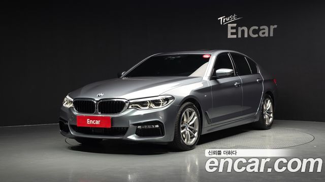 BMW 5 Series (G30) 530i M Sport Package 2017 — фото 1