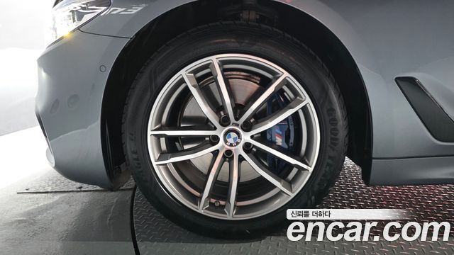 BMW 5 Series (G30) 530i M Sport Package 2017 — фото 5