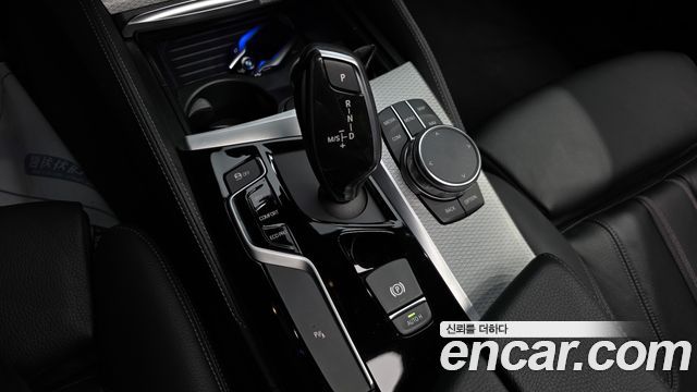 BMW 5 Series (G30) 530i M Sport Package 2017 — фото 9