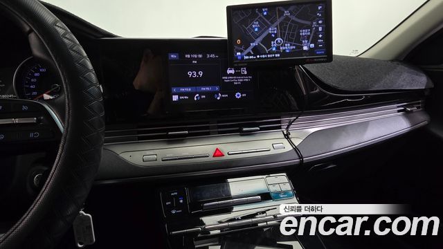 Hyundai Grandeur (IG) 3.0 LPi (Taxi) example 2023 — фото 13