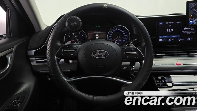 Hyundai Grandeur (IG) 3.0 LPi (Taxi) example 2023 — фото 14