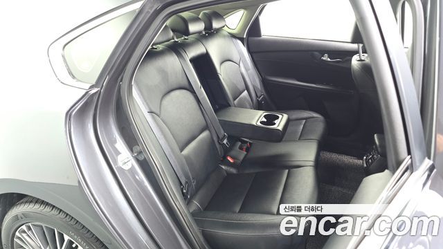 Kia K3 (II) 1.6 Noblesse 2022 — фото 12