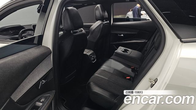 Peugeot 3008 (II) 1.5 BlueHDi GT Line 2019 — фото 16