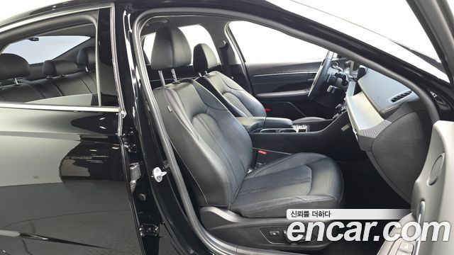 Hyundai Sonata The Edge (DN8) 1.6 Turbo Exclusive 2024 — фото 26