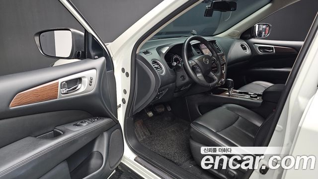Nissan Pathfinder (IV) 3.5 4WD 2018 — фото 11