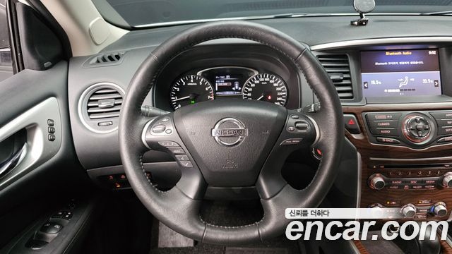 Nissan Pathfinder (IV) 3.5 4WD 2018 — фото 13