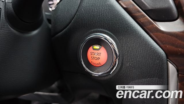 Nissan Pathfinder (IV) 3.5 4WD 2018 — фото 32