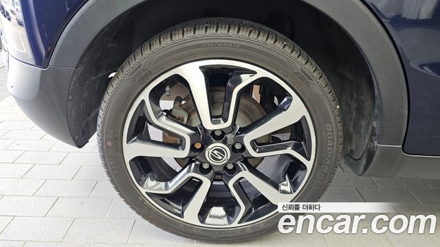 KG Mobility (SsangYong) Tivoli Diesel VX 2WD 2016 — фото 5