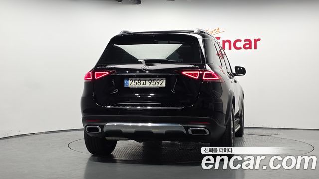 Mercedes-Benz GLE-Class (W167) GLE300d 4MATIC 2023 — фото 4