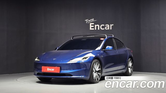 Tesla Model 3 Long Range AWD