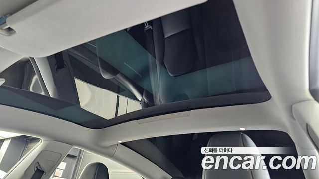 Tesla Model 3 Long Range AWD 2024 — фото 17