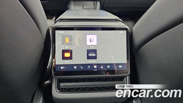 Tesla Model 3 Long Range AWD 2024 — фото 18