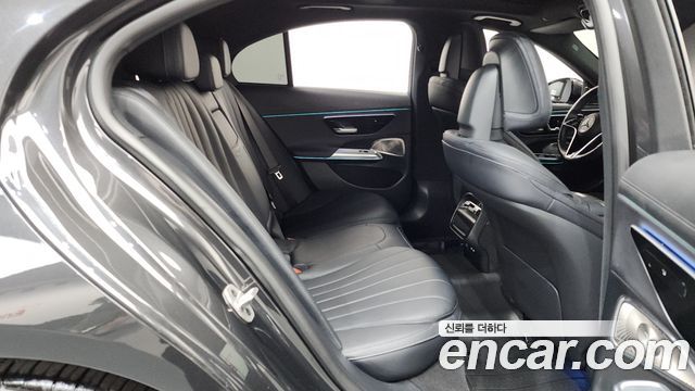 Mercedes-Benz E-Class (W214) E300 4MATIC Exclusive 2024 — фото 11