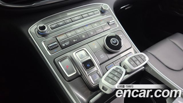 Hyundai Santa Fe HEV 1.6 2WD Exclusive 2022 — фото 9