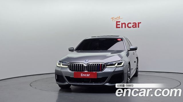BMW 5 Series (G30) 530e M Sport 2023 — фото 3