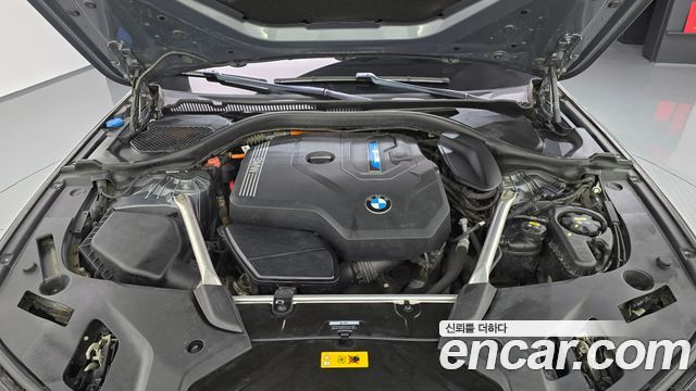 BMW 5 Series (G30) 530e M Sport 2023 — фото 6