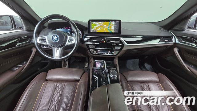 BMW 5 Series (G30) 530e M Sport 2023 — фото 7