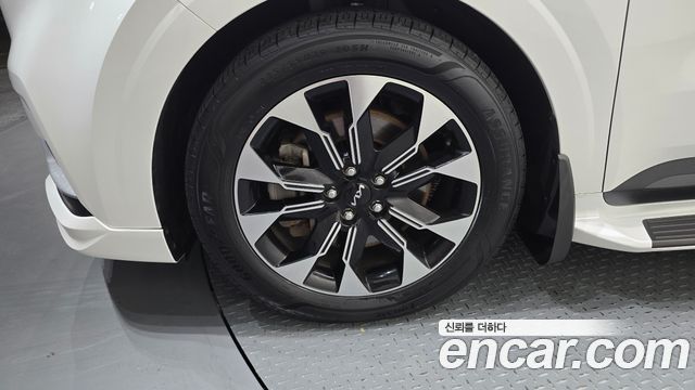 Kia Carnival (IV) Diesel 9-Seater Prestige 2023 — фото 5