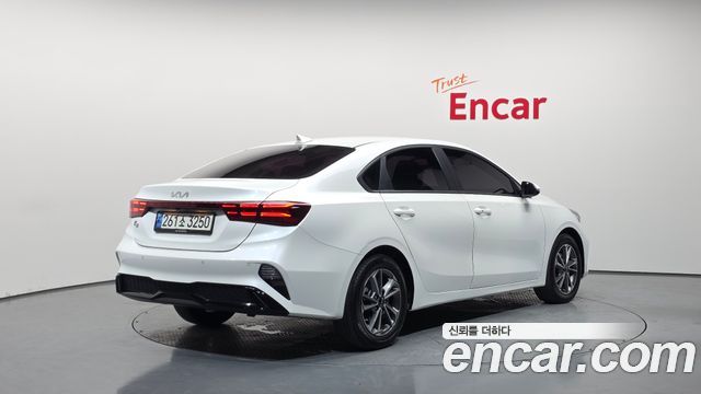 Kia K3 (II) 1.6 Prestige 2022 — фото 2