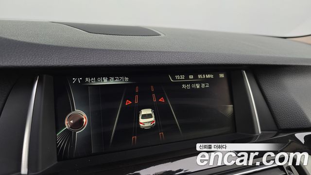 BMW 5 Series (F10) 528i xDrive M Aero Dynamic 2016 — фото 16
