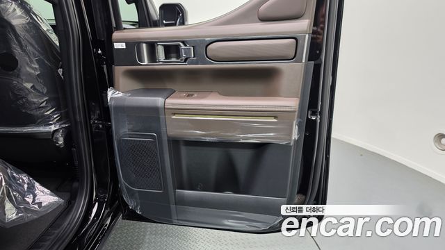 Kia Tasman 2.5T Gasoline 4WD Adventure 2027 — фото 22