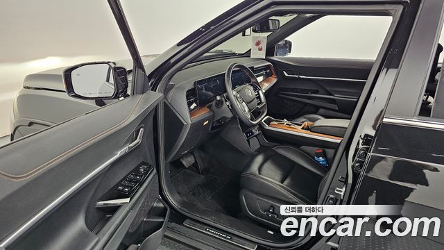 KG Mobility (SsangYong) Torres Gasoline 1.5 2WD Black Edition 2025 — фото 10