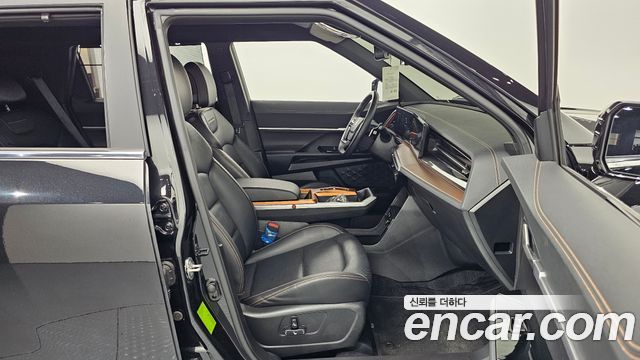 KG Mobility (SsangYong) Torres Gasoline 1.5 2WD Black Edition 2025 — фото 11
