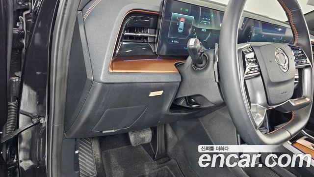 KG Mobility (SsangYong) Torres Gasoline 1.5 2WD Black Edition 2025 — фото 17