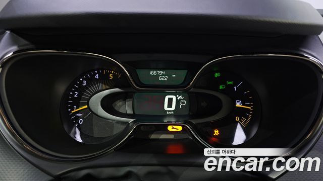 Renault Korea QM3 LE 2015 — фото 8