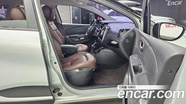 Renault Korea QM3 LE 2015 — фото 11