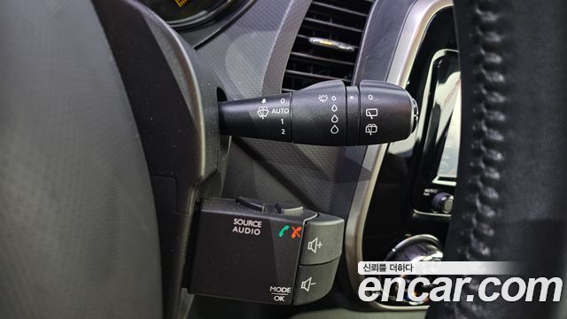 Renault Korea QM3 LE 2015 — фото 19